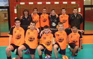 Moins de 18 ans Masculins - Equipe 2
Debouts : Théo Charpentier, Calvin Veuillet, Mathias Astier, Sébastien Brehm
Assis : Arthur Traclet, Axel Ruiz, Alexandre Torremocha, Patrice Guillard, Yerinson Dimier
Entraîneurs : Christophe Astier et Cyrille Fagni